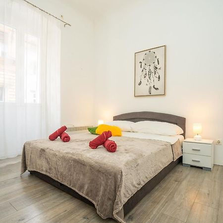 Apartments Lucija & Katia Rijeka Buitenkant foto