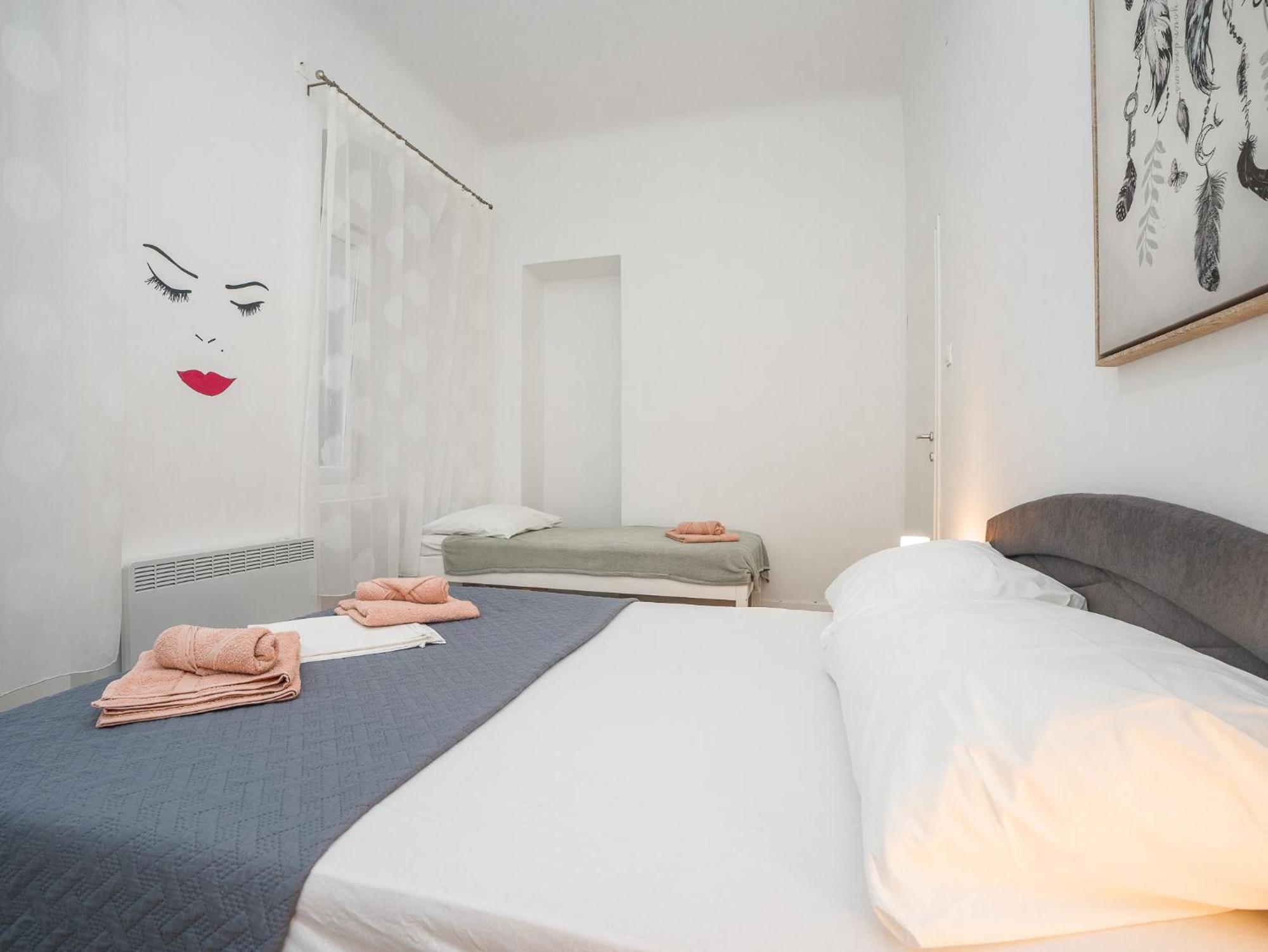 Apartments Lucija & Katia Rijeka Buitenkant foto