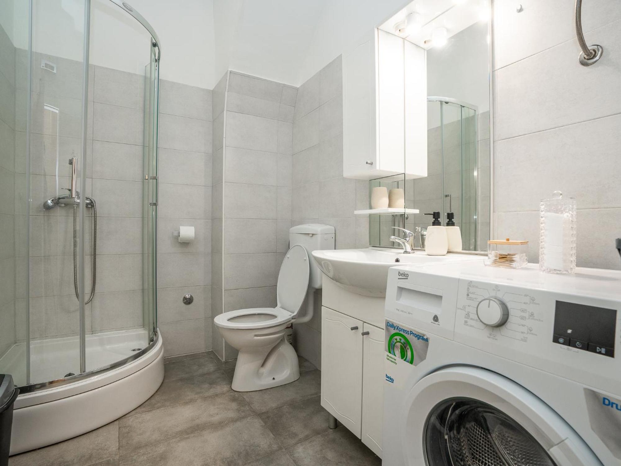 Apartments Lucija & Katia Rijeka Buitenkant foto