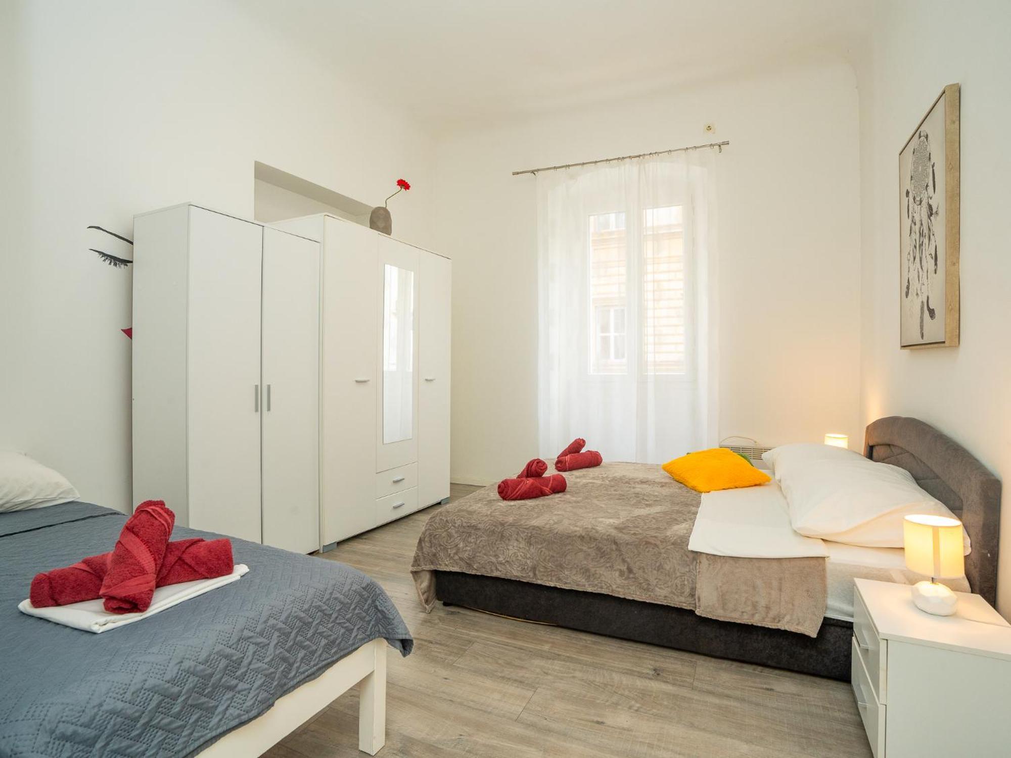Apartments Lucija & Katia Rijeka Buitenkant foto