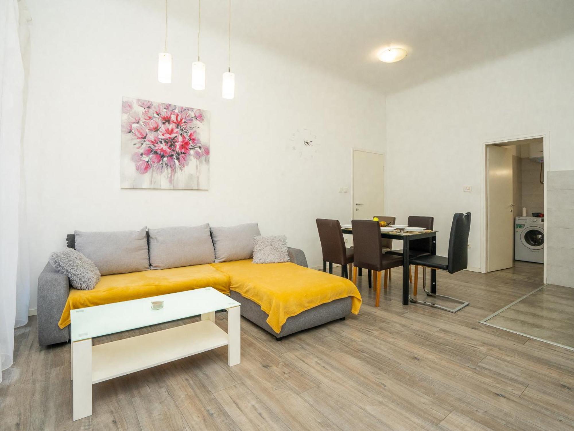 Apartments Lucija & Katia Rijeka Buitenkant foto